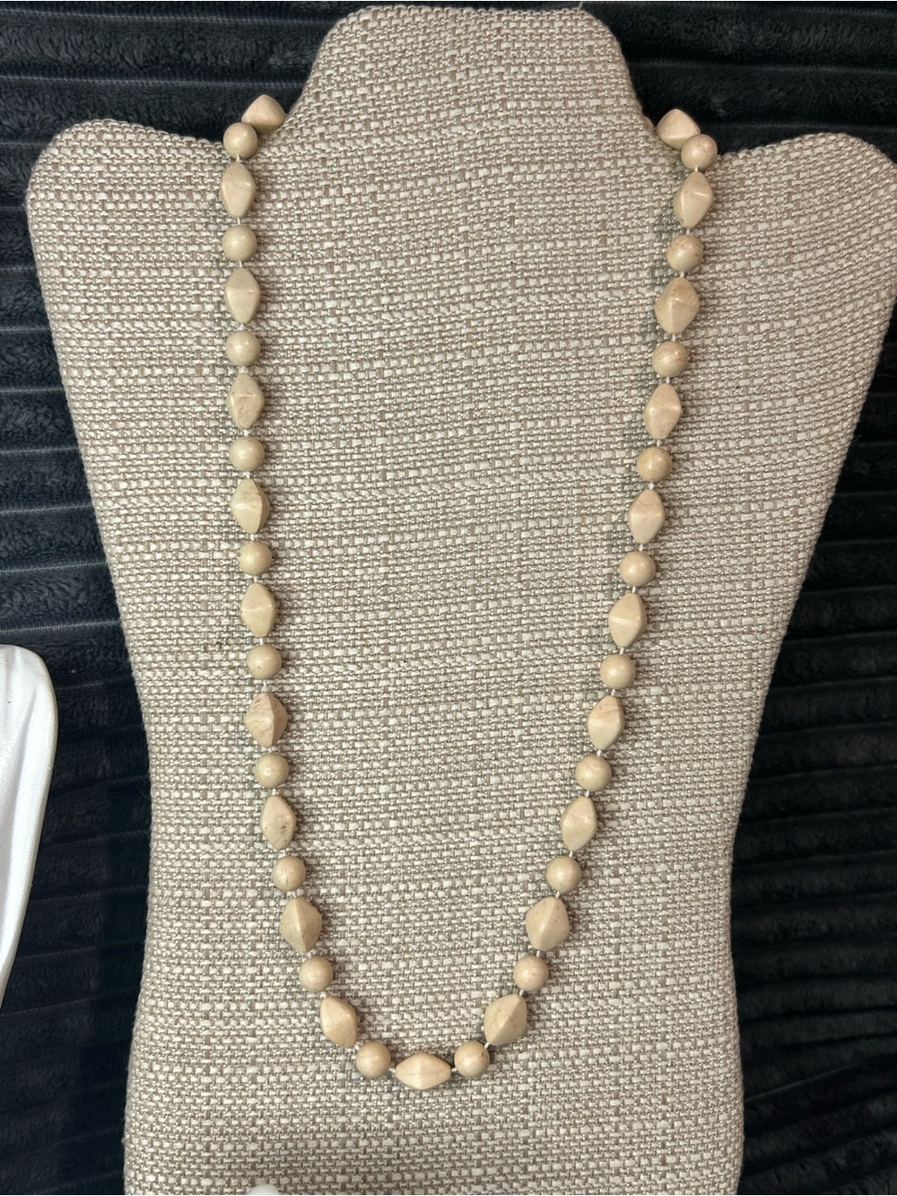 Vintage Cream Bead Necklace – Minimalist Off-White Statement – 24"